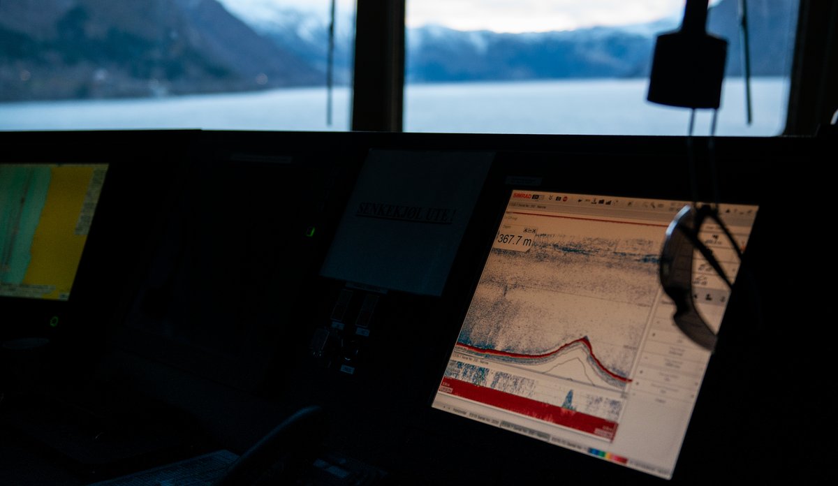 Ekkolodd data på en skjerm ombord i G