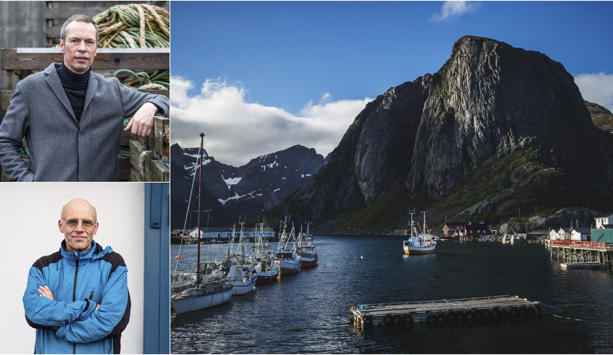 
Kollasj av tre bilder. To portrett av menn som ser i kamera med nøytralt uttrykk. Stort bilde av havn med fiskebåter og høytt, bratt fjell i bakgrunnen. 