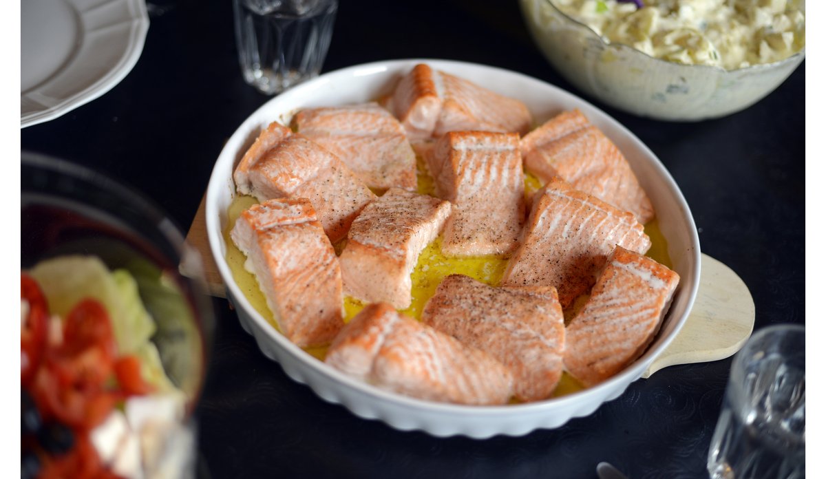 Laksemiddag i form helgeskodvin nifes 001