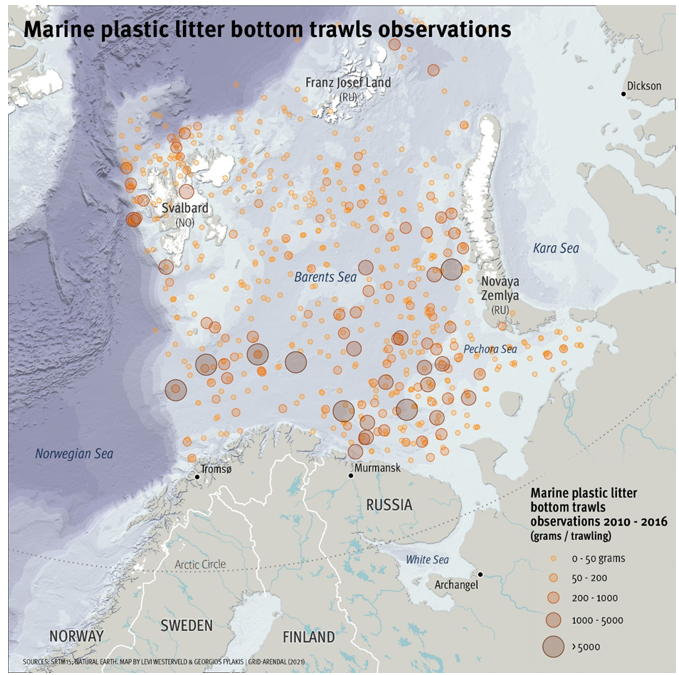 Kart over registreringer av plast som bifangst fra bunntrål fra økosystemtoktet i Barentshavet fra 2010 til 2016.