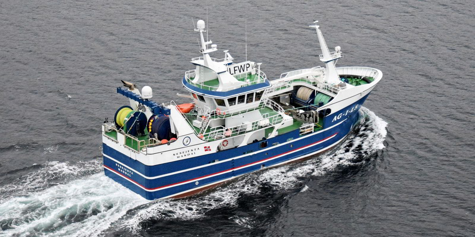 M/S Nesejenta a commercial gillnetter / Danish seiner was chartered for the experiments