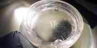 

Mikroplast i petriskål.